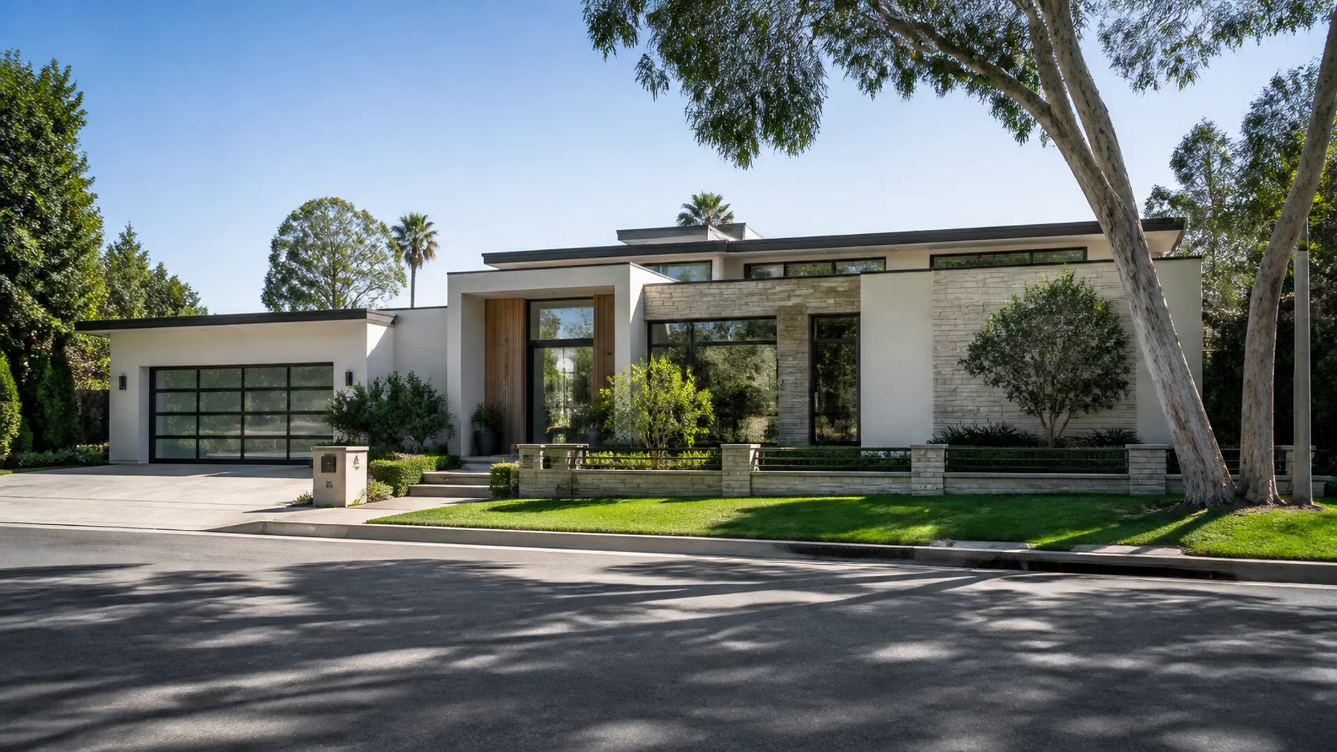 Demolition & Rebuild Contractor in Beverly Hills 3